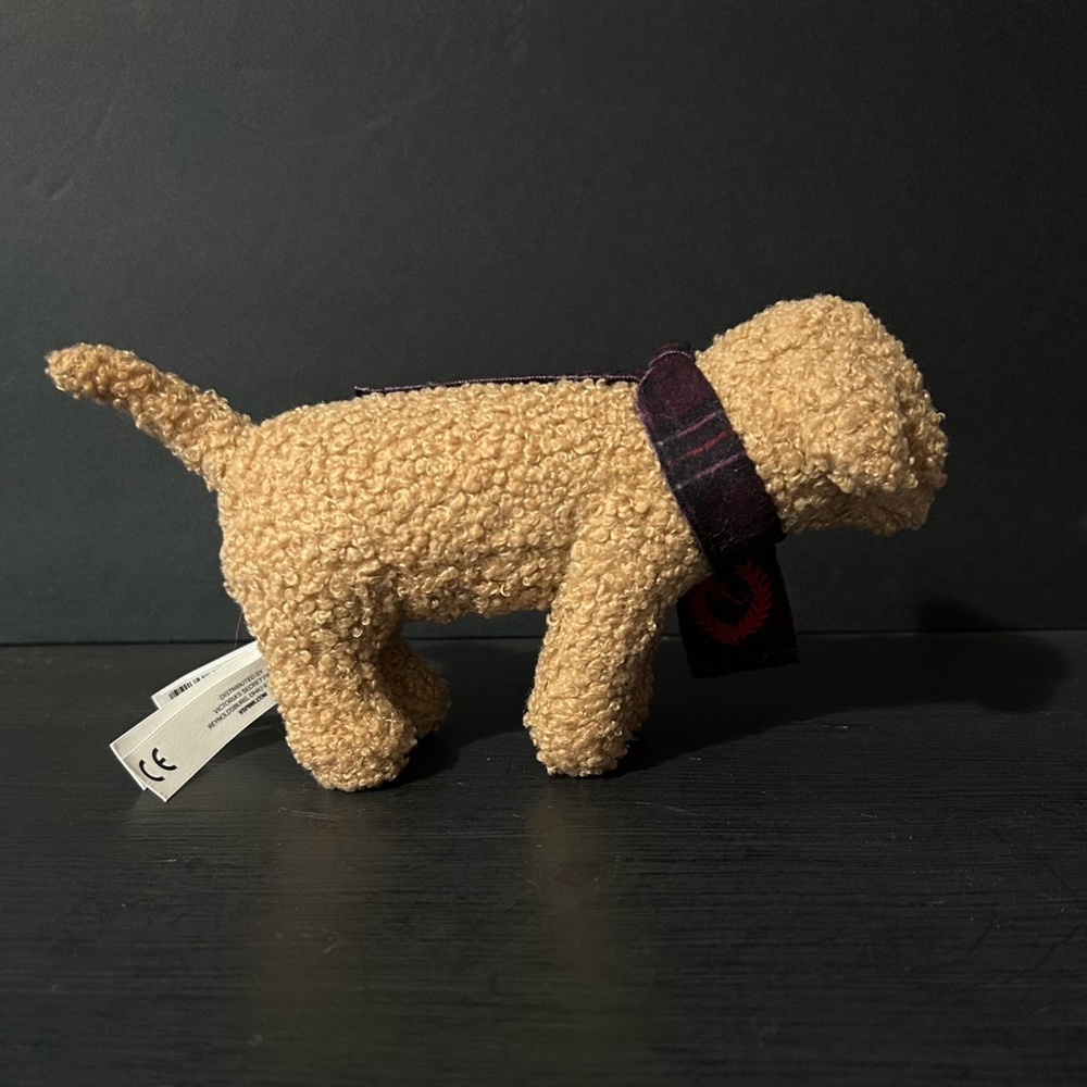 VICTORIA'S SECRET PINK HOLIDAY 2024 PLUSH MINI DOG LIMITED EDITION - Picture 2 of 6